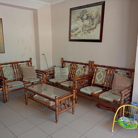 Guest House Lili Petrich  Zimmer foto